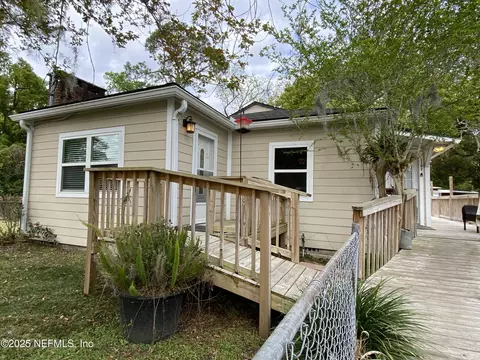 1182 Murray Dr, Jacksonville, FL 32205