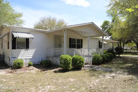 162 Tanner Rd, Florahome, FL 32140