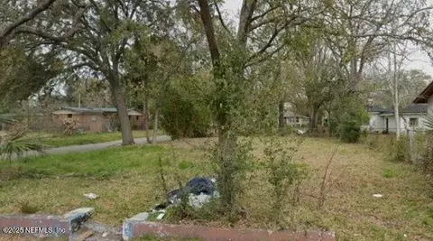 2079 W 14th St, Jacksonville, FL 32209