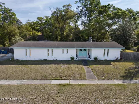 1669 Townsend Blvd, Jacksonville, FL 32211