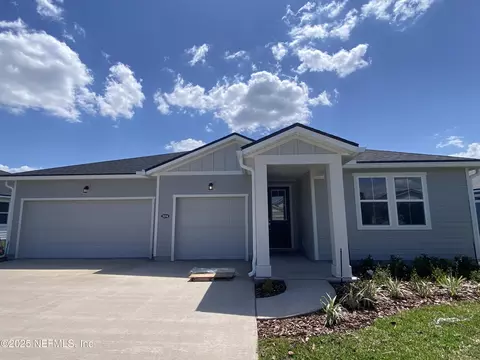 3254 Lago Vista Dr, Green Cove Springs, FL 32043