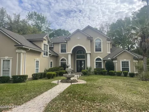 4521 Swilcan Bridge Ln N, Jacksonville, FL 32224