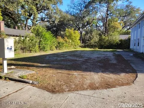 611 Woodbine St, Jacksonville, FL 32206