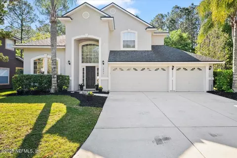 2447 Golfview Dr, Fleming Island, FL 32003