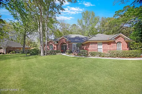 2847 Lake Vista Rd, Jacksonville, FL 32223