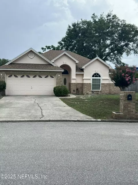 2658 Dale View Dr, Jacksonville, FL 32225