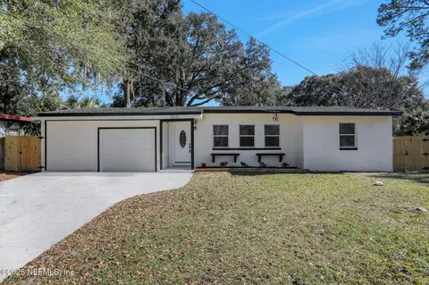 5517 Graywood Rd, Jacksonville, FL 32207
