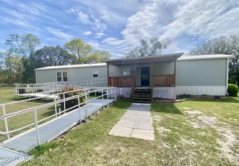 4567 Crazy Horse Ave, Middleburg, FL 32068
