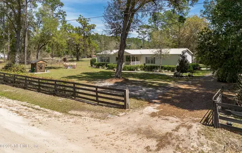 1357 Starling Rd, Middleburg, FL 32068