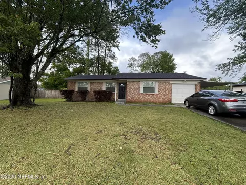 193 N Teakwood Cir, Middleburg, FL 32068