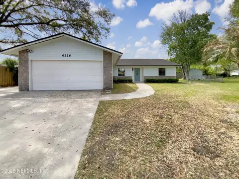 6326 Saradale Ct, Jacksonville, FL 32216