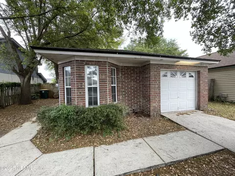 755 Trekker St, Jacksonville, FL 32216