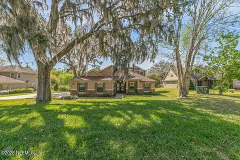 3024 Jeremys Dr, Green Cove Springs, FL 32043