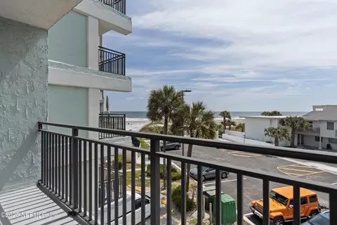 731 1st St S #311, Jacksonville Beach, FL 32250