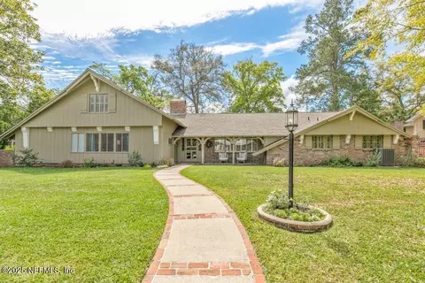 4836 Yacht Club Rd, Jacksonville, FL 32210