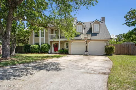 5911 Orchard Pond Dr, Fleming Island, FL 32003
