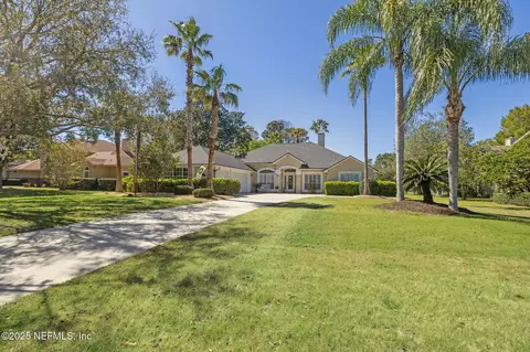 1624 Colonial Dr, Green Cove Springs, FL 32043