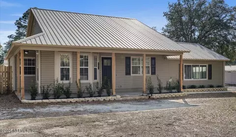 103 64th St, Interlachen, FL 32148