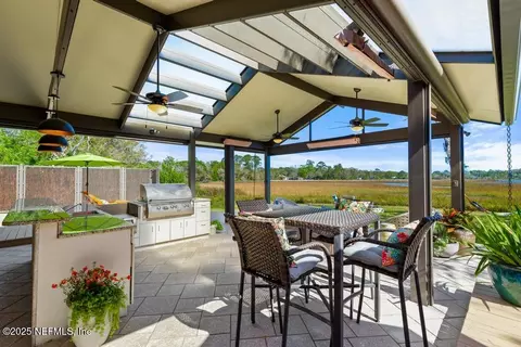 1830 Nightfall Dr, Neptune Beach, FL 32266