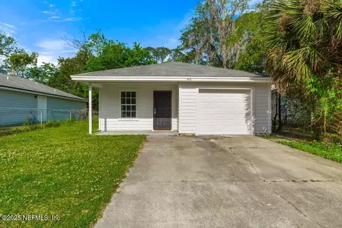 8915 3rd Ave, Jacksonville, FL 32208