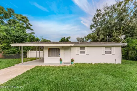 11970 Walle Dr, Jacksonville, FL 32246