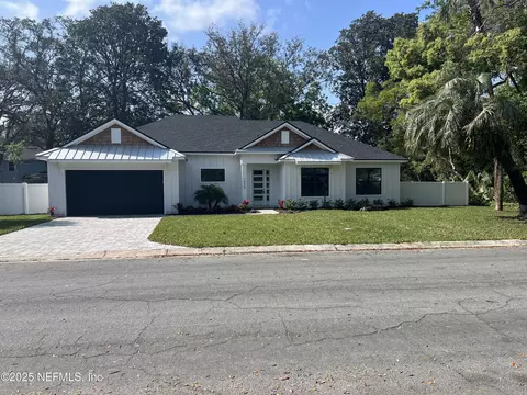 1638 5th Ave N, Jacksonville Beach, FL 32250