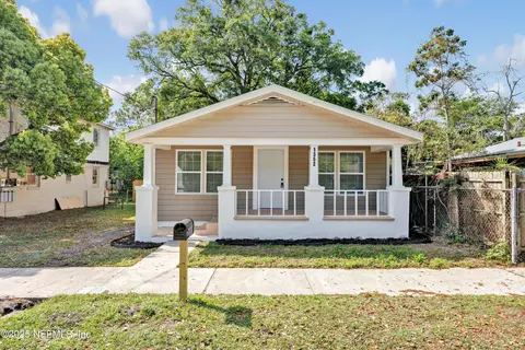 1352 W 16th St, Jacksonville, FL 32209