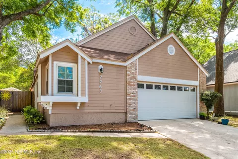 7763 Mystic Point Ct E, Jacksonville, FL 32277