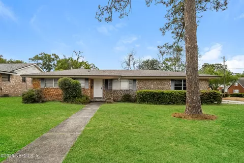 1618 Sharonhill Dr, Jacksonville, FL 32211