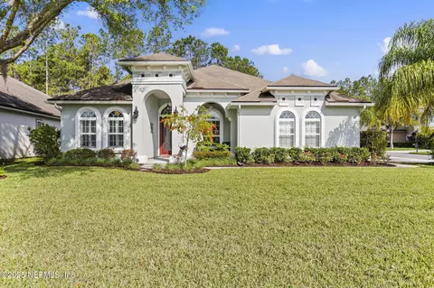 165 Woodcross Dr, Saint Johns, FL 32259