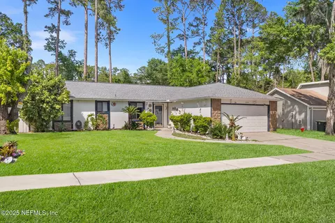 3469 Docksider Dr N, Jacksonville, FL 32257