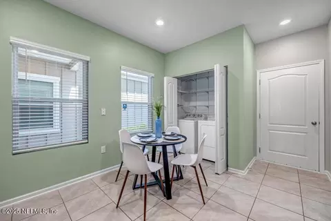 234 Aralia Ln, Jacksonville, FL 32216
