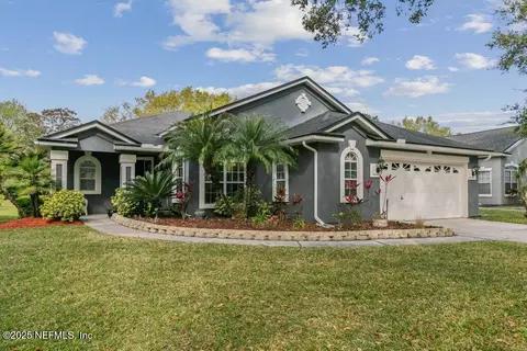 3544 Avalon Cove Dr E, Jacksonville, FL 32224