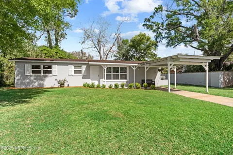 3111 Seine Dr, Jacksonville, FL 32208