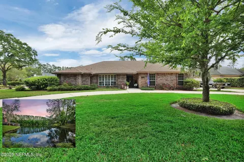 13233 Pecky Cypress Dr, Jacksonville, FL 32223