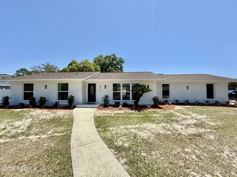 3951 Raintree Rd, Jacksonville, FL 32277