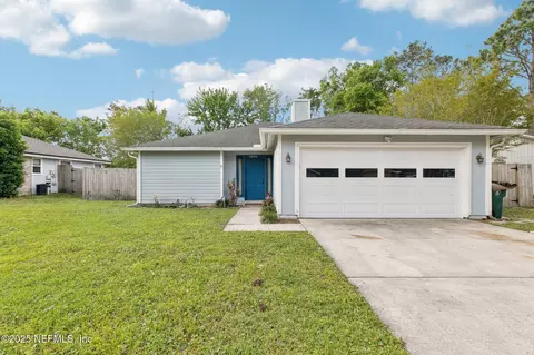 3890 Olympic Ln, Jacksonville, FL 32223
