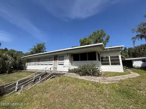 251 Hermits Dr, Satsuma, FL 32189