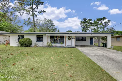 820 Montego Rd W, Jacksonville, FL 32216