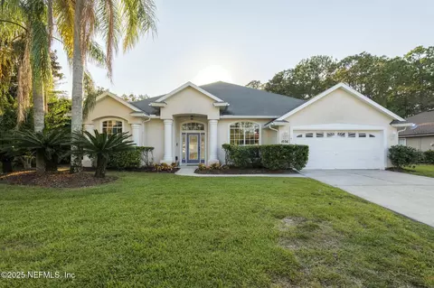 1036 Durbin Parke Dr, Saint Johns, FL 32259