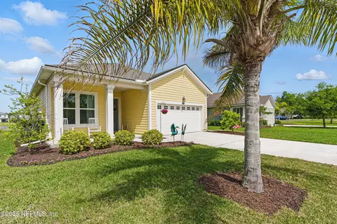 643 Kendall Crossing Dr, Saint Johns, FL 32259