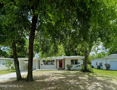 6235 Mercer Cir E, Jacksonville, FL 32217