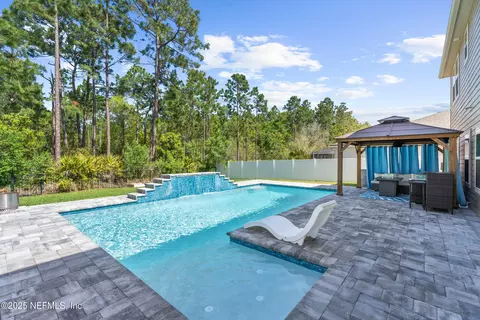 638 Chandler Dr, Saint Johns, FL 32259