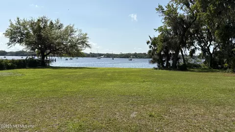12956 Longview Cir, Jacksonville, FL 32223