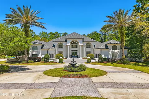 8007 Acorn Ridge Rd, Jacksonville, FL 32256