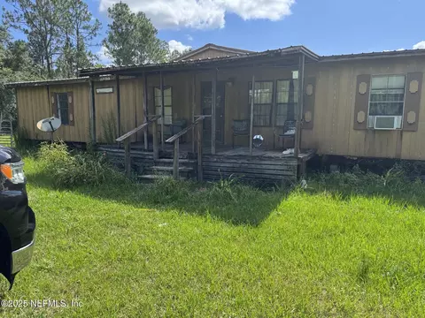 2297 Tyrone Rd, Middleburg, FL 32068