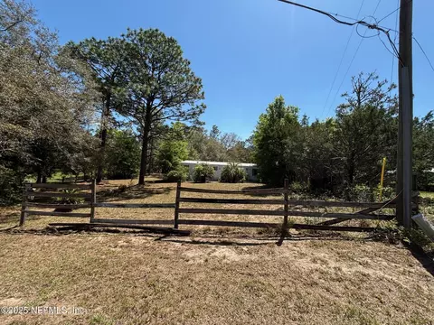 115 Country Living Cir, Melrose, FL 32666