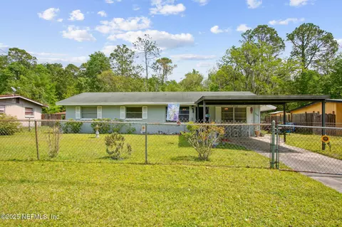 13509 Beall Ave, Jacksonville, FL 32218