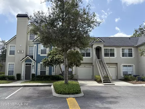 13700 Richmond Park Dr N #507, Jacksonville, FL 32224