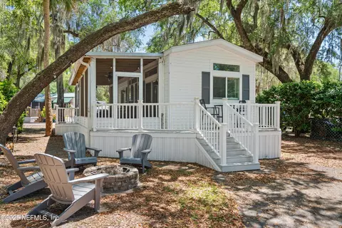14058 NE 252nd Terrace Rd, Salt Springs, FL 32134